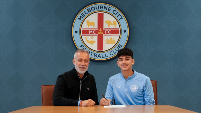Bek Timnas U17, Mathew Baker mendapatkan kontrak profesional pertama di Melbourne City.