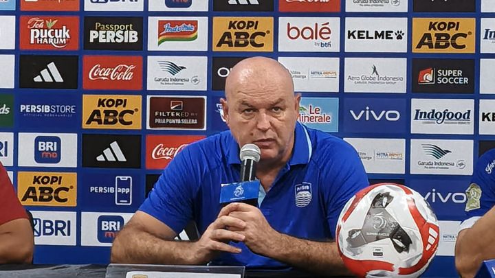 AFC Menghukum Persib Bandung, Bojan Hodak Singgung Bobotoh